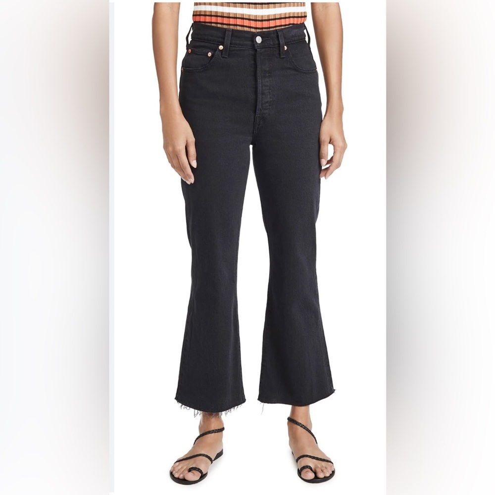 Levi’s Ribcage Crop Flare 28